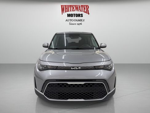 Used 2023 Kia Soul LX w/ Option Group 015 FWD image 6