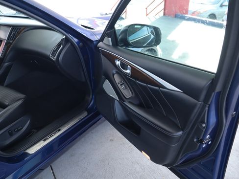 Used 2017 INFINITI Q50 Red Sport 400 image 42