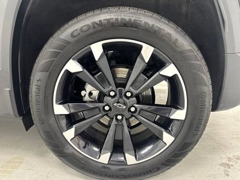 Used 2025 Chevrolet Equinox RS w/ Safety and Technology Package AWD/4WD image 34