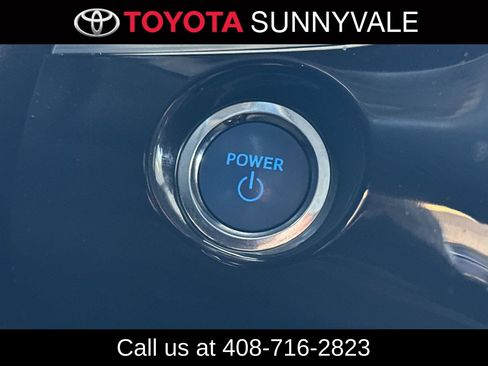 Used 2021 Toyota Prius Prime XLE FWD image 27