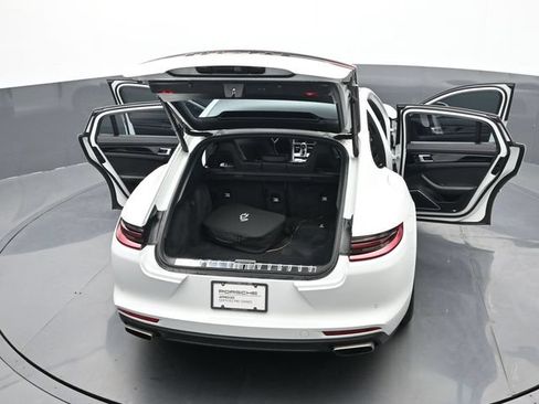 Certified 2020 Porsche Panamera 4 AWD/4WD image 26