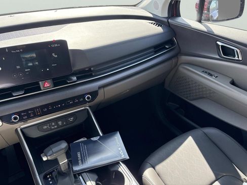 New 2026 Kia Carnival EX image 15