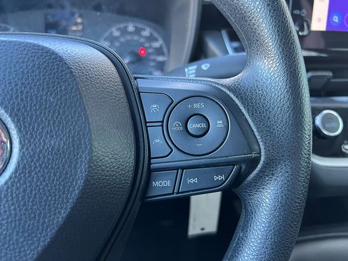 Used 2024 Toyota Corolla LE image 15