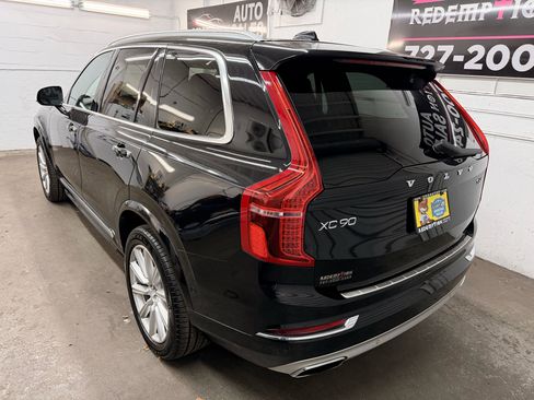 Used 2018 Volvo XC90 T6 Inscription w/ Convenience Package image 3