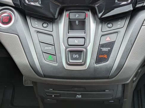 Used 2018 Honda Odyssey EX-L image 18