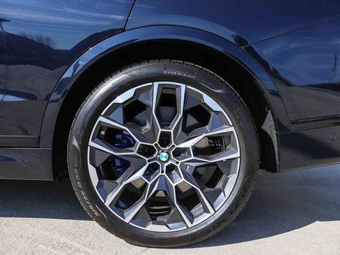 Used 2024 BMW X7 M60i AWD/4WD image 12