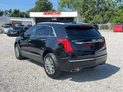 Used 2017 Cadillac XT5 Luxury w/ Driver Awareness Package FWD image 6