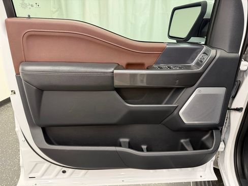 Used 2023 Ford F150 Lariat w/ Equipment Group 502A High AWD/4WD image 9