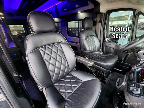 Used 2023 RAM ProMaster 2500 w/ Driver Convenience Group FWD image 6