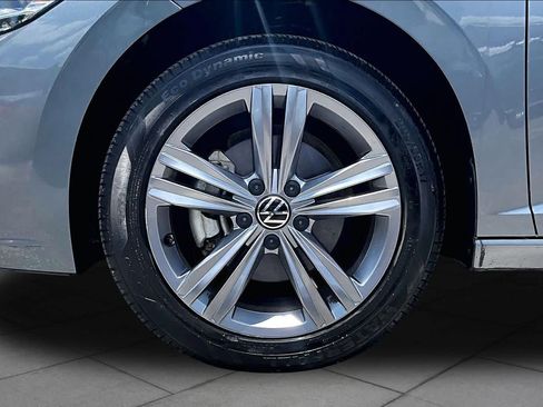 Used 2022 Volkswagen Jetta SE FWD image 11