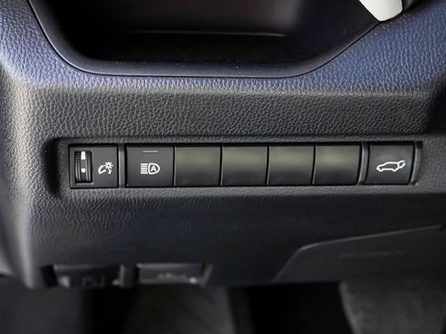 Used 2024 Toyota RAV4 XLE Premium AWD/4WD image 19