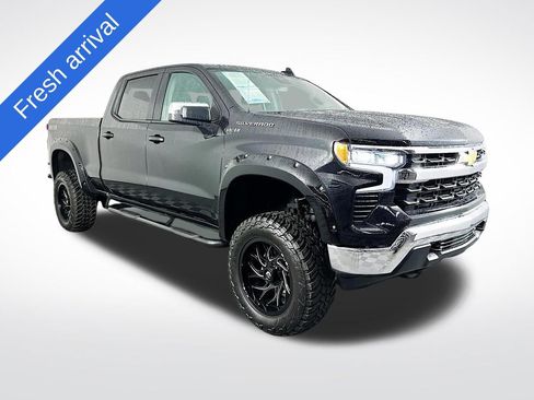Used 2023 Chevrolet Silverado 1500 LT w/ Protection Package image 1