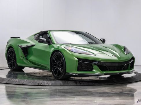 Used 2026 Chevrolet Corvette Z06 RWD image 35