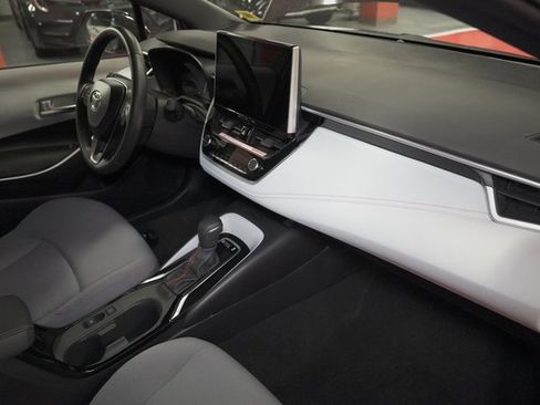 Certified 2025 Toyota Corolla FX image 22