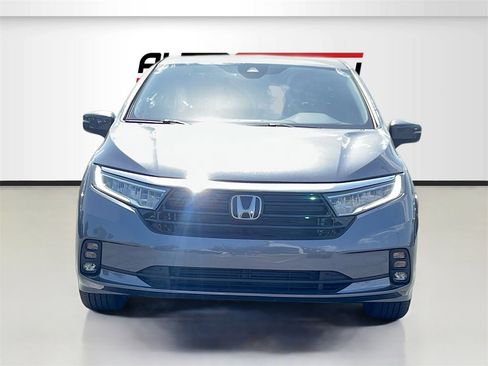 Used 2024 Honda Odyssey EX image 2
