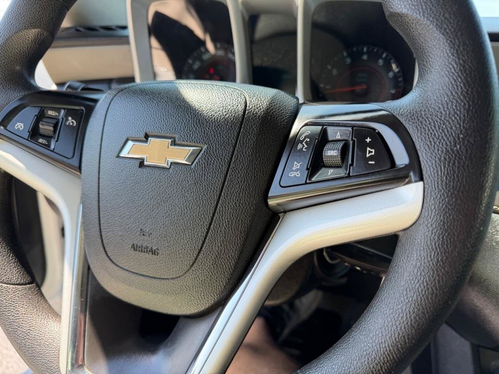 Used 2012 Chevrolet Camaro LS RWD image 21
