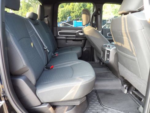 Used 2025 RAM 2500 Big Horn RWD image 35