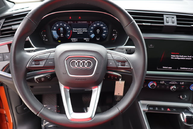 Used 2025 Audi Q3 2.0T Premium AWD/4WD image 32