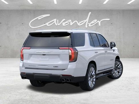 New 2026 GMC Yukon Denali Ultimate w/ LPO, Floor Liner Package image 4