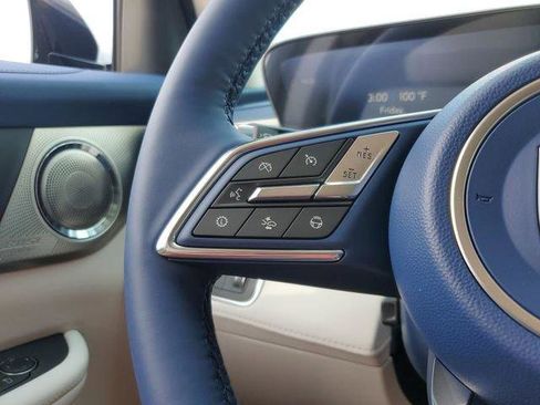 New 2026 Buick Enclave Avenir w/ Super Cruise Package FWD image 19