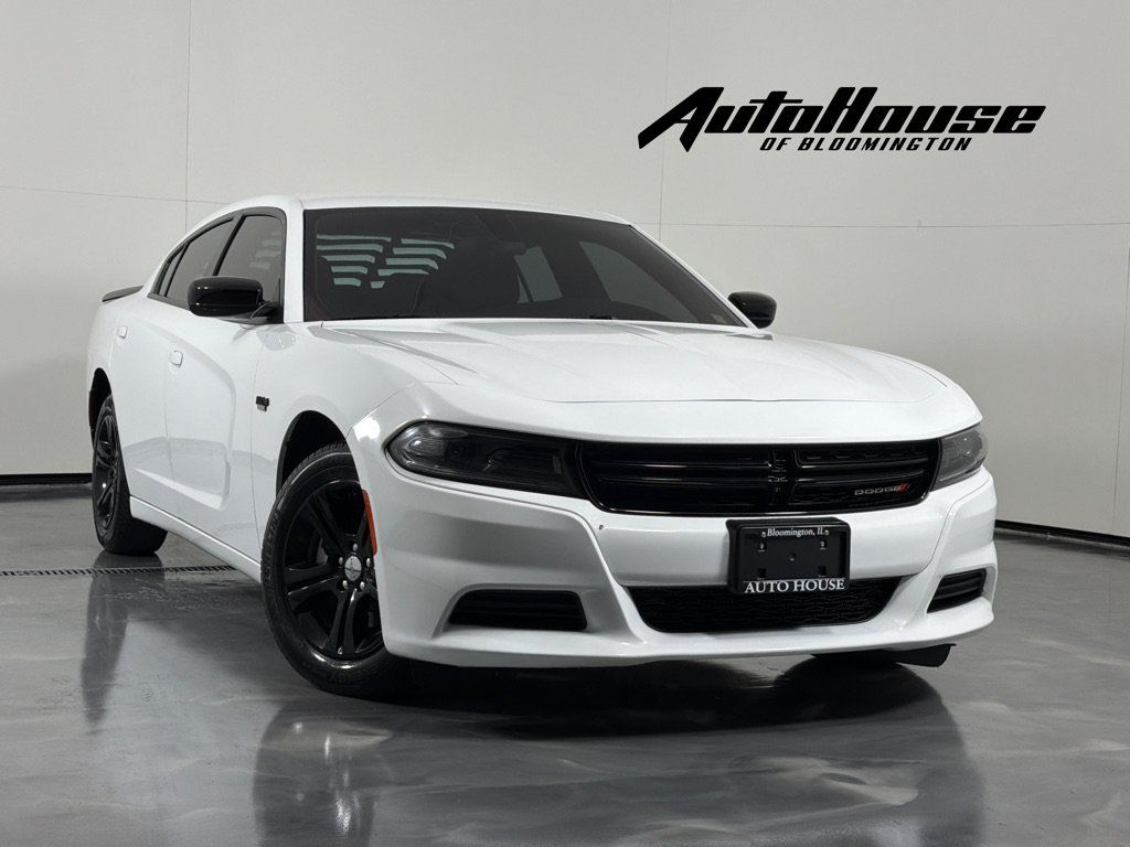 Used 2022 Dodge Charger SXT RWD image 1