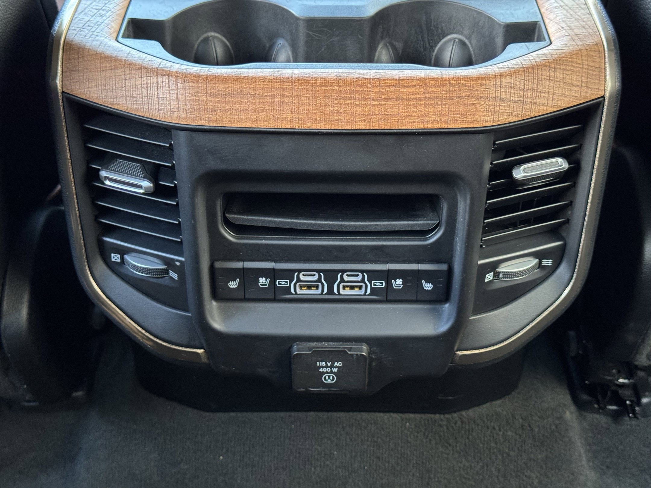 Used 2023 RAM 1500 Limited w/ Body Color Bumper Group AWD/4WD image 30