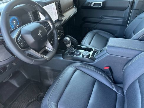 New 2026 Ford Bronco Badlands AWD/4WD image 10