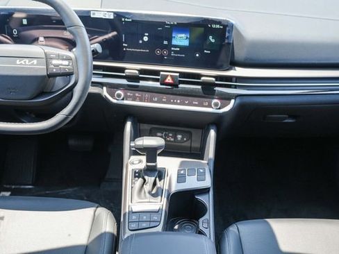 New 2026 Kia Sportage SX image 6