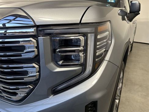 Used 2024 GMC Sierra 1500 Denali w/ Denali Reserve Package image 11