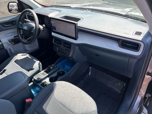 Used 2025 Ford Maverick XLT w/ Equipment Group 302A AWD/4WD image 46