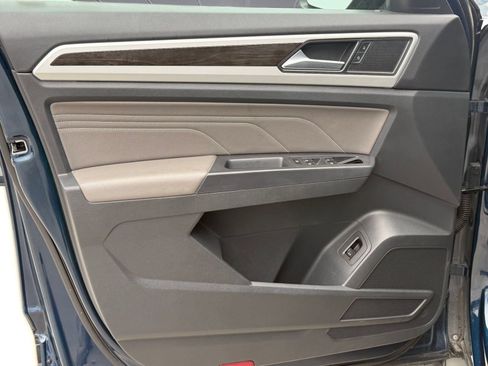 Used 2021 Volkswagen Atlas SE FWD image 13