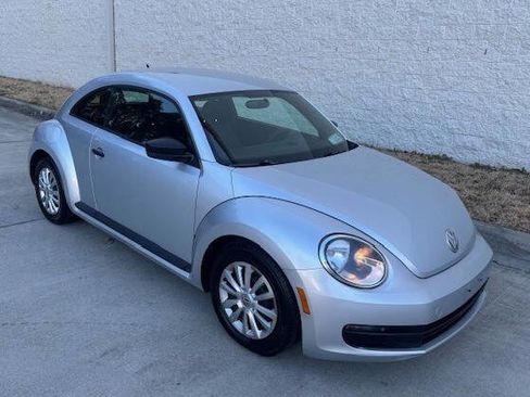 Used 2012 Volkswagen Beetle 2.5 image 20