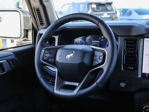 New 2026 Ford Bronco Badlands AWD/4WD image 17