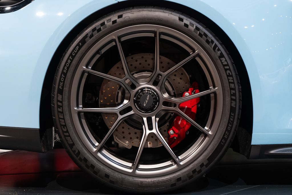 Used 2026 Porsche 911 GT3 RWD image 14