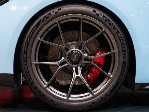 Used 2026 Porsche 911 GT3 RWD image 14