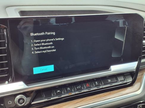 Used 2022 Chevrolet Silverado 1500 LT image 6