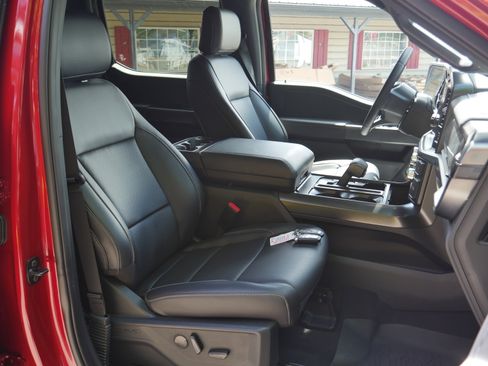 Certified 2025 Ford F150 Lariat AWD/4WD image 32