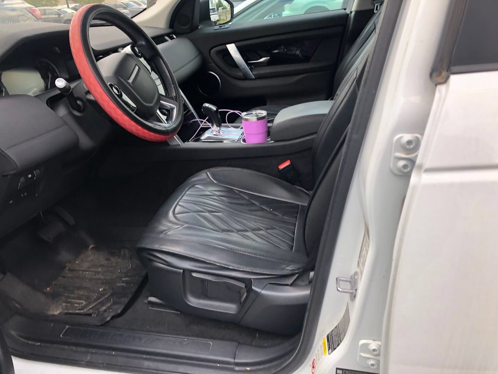 Used 2020 Land Rover Discovery Sport AWD/4WD image 4