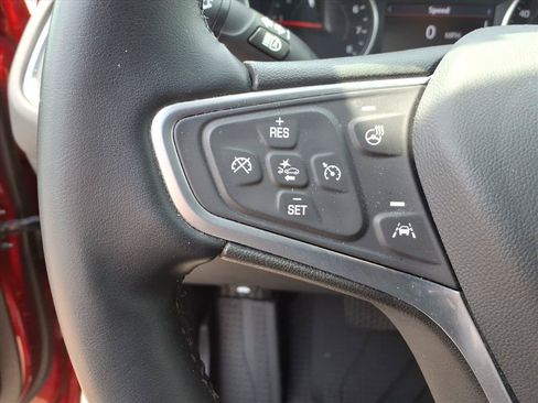 Used 2023 Chevrolet Equinox LT AWD/4WD image 25