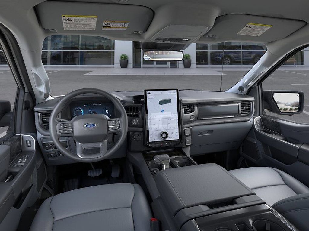 New 2025 Ford F150 Lightning Flash AWD/4WD image 9