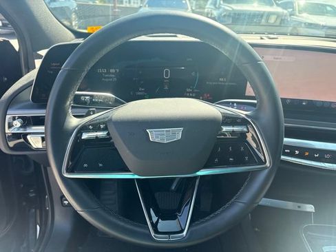 Certified 2024 Cadillac Lyriq Tech w/ Driver Assist Package RWD image 9