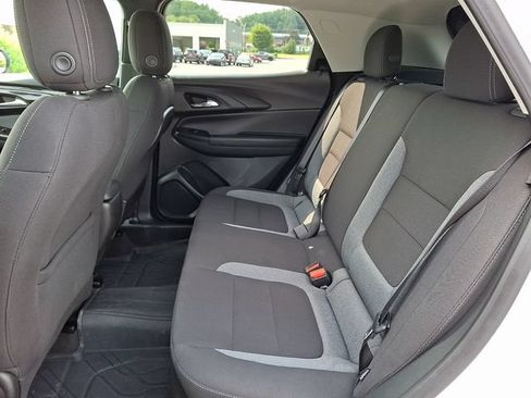 Used 2024 Chevrolet TrailBlazer LT w/ Driver Confidence Package AWD/4WD image 10