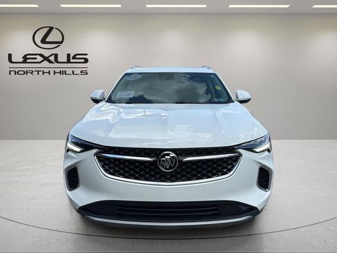 Used 2022 Buick Envision Avenir w/ Technology Package II AWD/4WD image 2