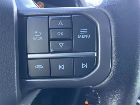 Used 2022 Ford F150 Lariat image 30