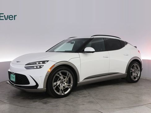 Used 2024 Genesis GV60 Performance AWD/4WD image 18