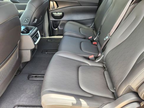 New 2026 Kia Carnival SX FWD image 20