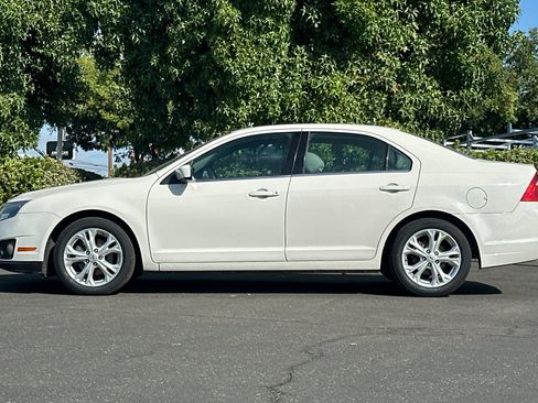 Used 2012 Ford Fusion SE image 7