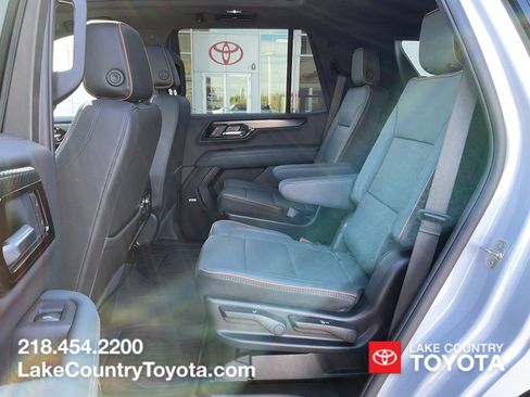 Used 2026 GMC Yukon AT4 w/ LPO, Floor Liner Package AWD/4WD image 17