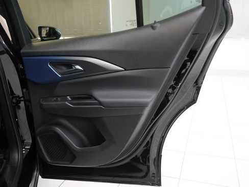 New 2026 Chevrolet Equinox EV LT FWD image 25