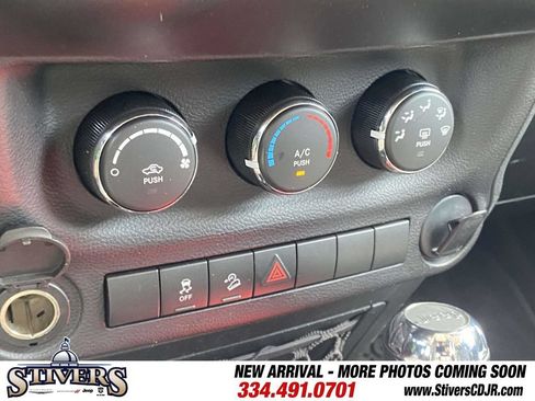 Used 2015 Jeep Wrangler Sport AWD/4WD image 21